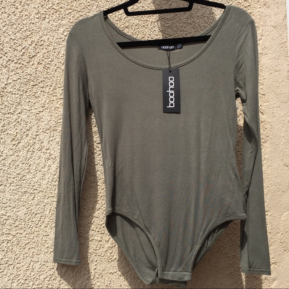 (2) BOOHOO bodysuits bundle